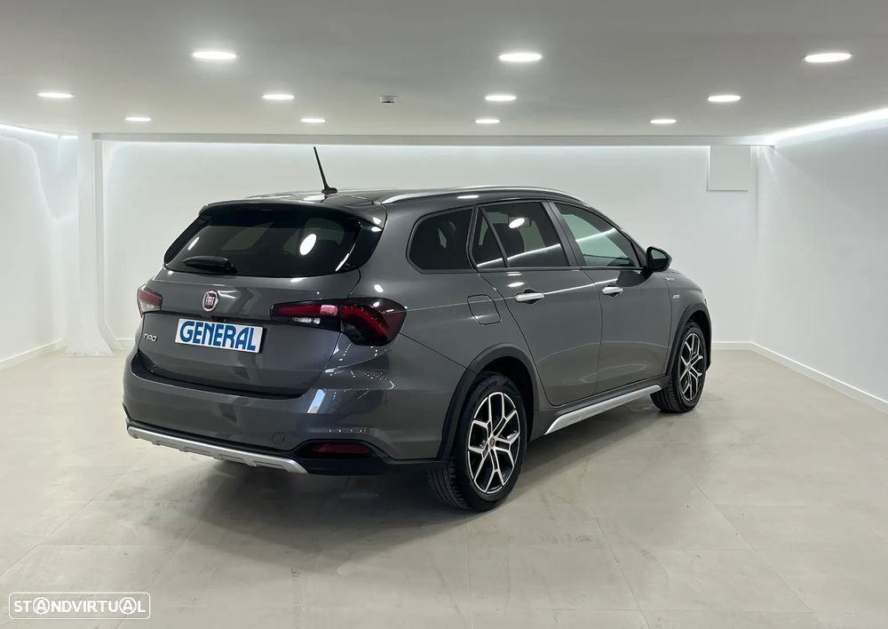 Fiat Tipo Station Wagon Cross 1.0 GSE T3 Cross - 2