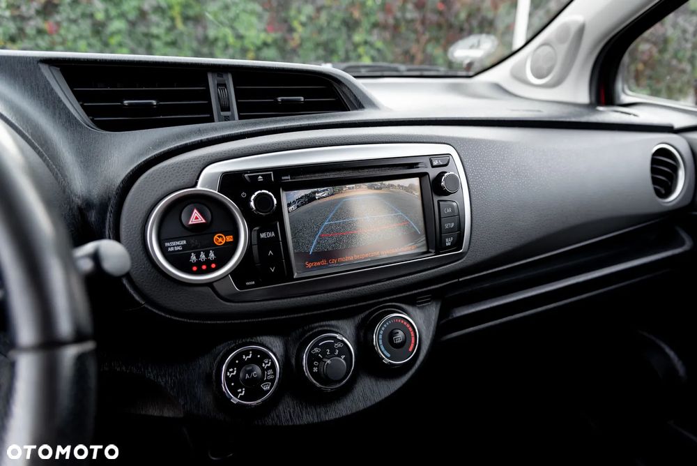 Toyota Yaris - 35