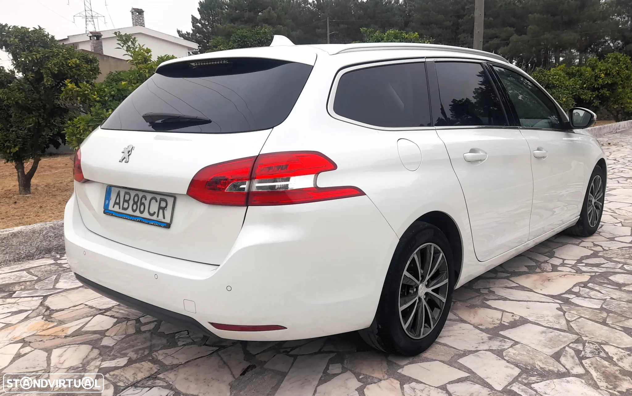 Peugeot 308 SW BlueHDi 120 Stop & Start Style - 9