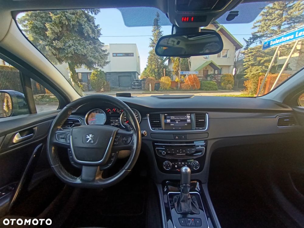 Peugeot 508 RXH BlueHDi 180 EAT6 Stop&Start - 32