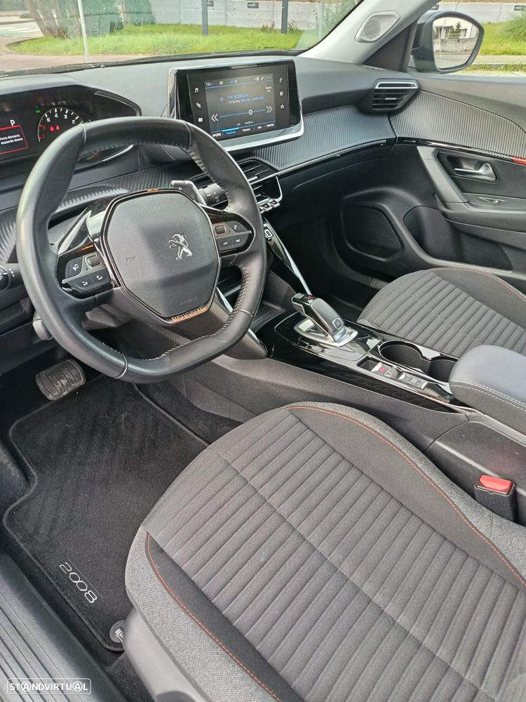 Peugeot 2008 PureTech 130 EAT8 Active Pack - 11