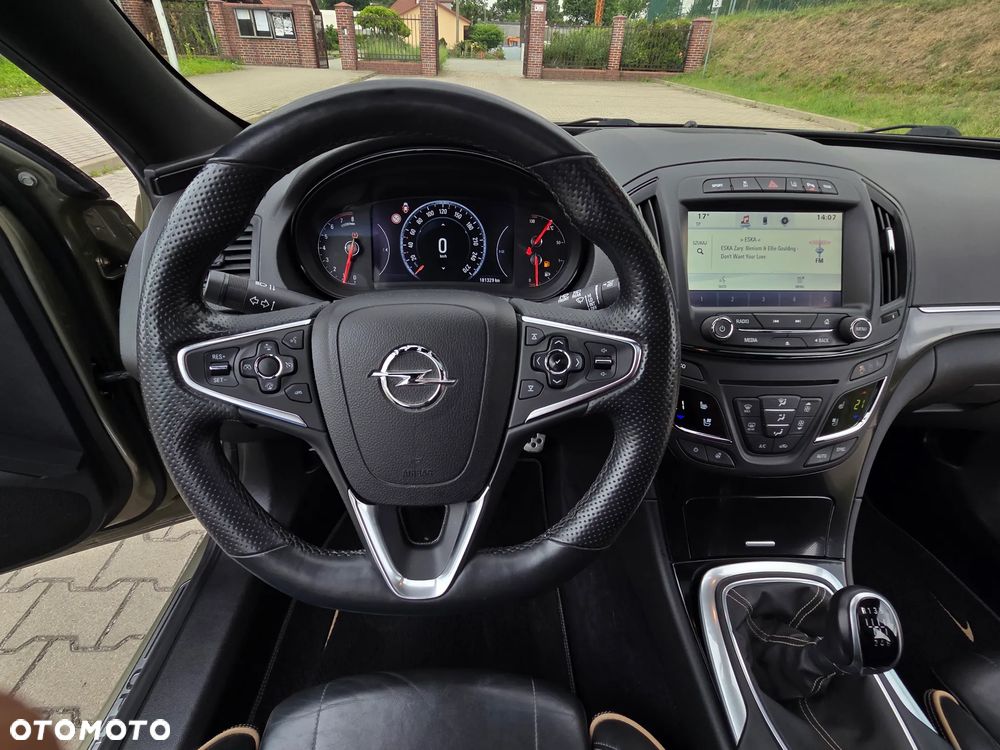 Opel Insignia 2.0 ECOTEC DI Turbo 4x4 ecoFLEX Start/Sto Business Edition - 32