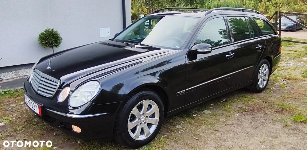 Mercedes-Benz E-Class 2003 photo 3