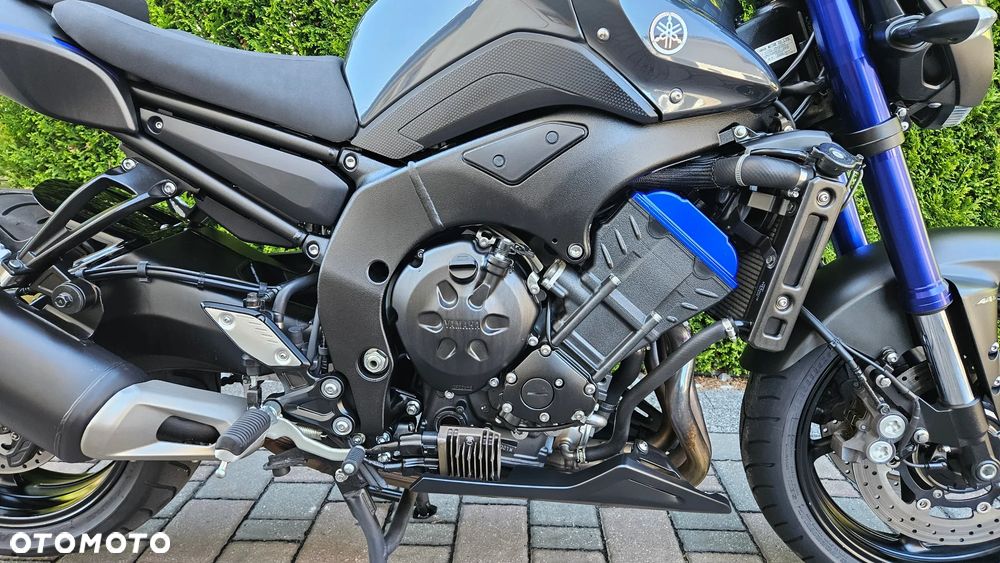 Yamaha FZ8 - 28