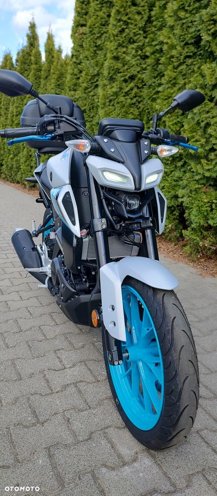 Yamaha MT - 1