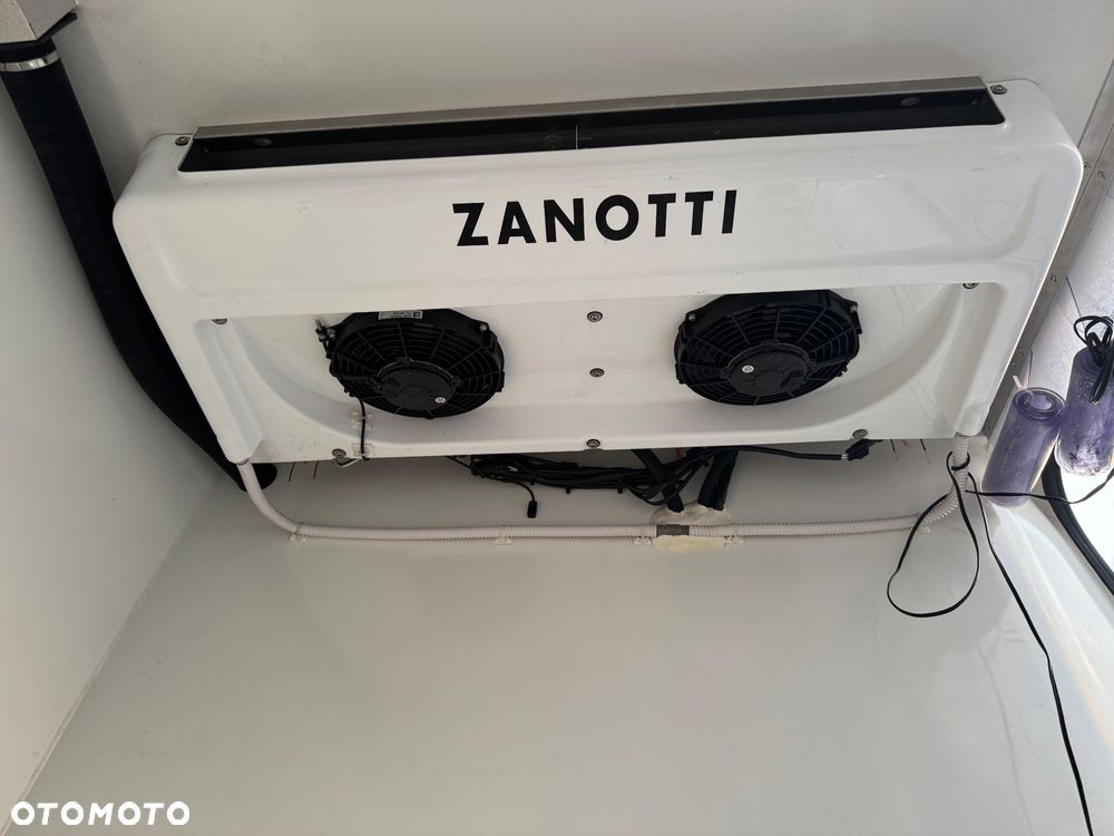 Mercedes-Benz Mercedes Sprinter 315 CDI  Chłodnia Mroźnia ZANOTTI Webasto - 26