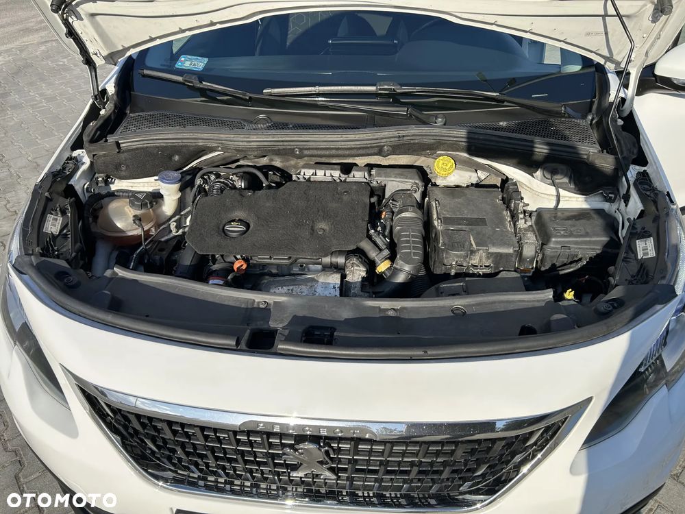 Peugeot 2008 1.5 BlueHDi Active S&S - 25