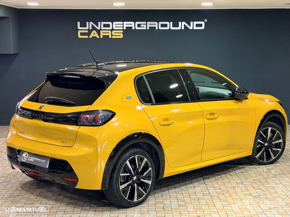 Peugeot e-208 50 kWh GT - 11