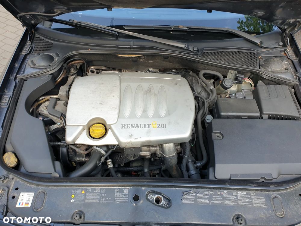 Renault Laguna 2.0 dCi Initiale - 17