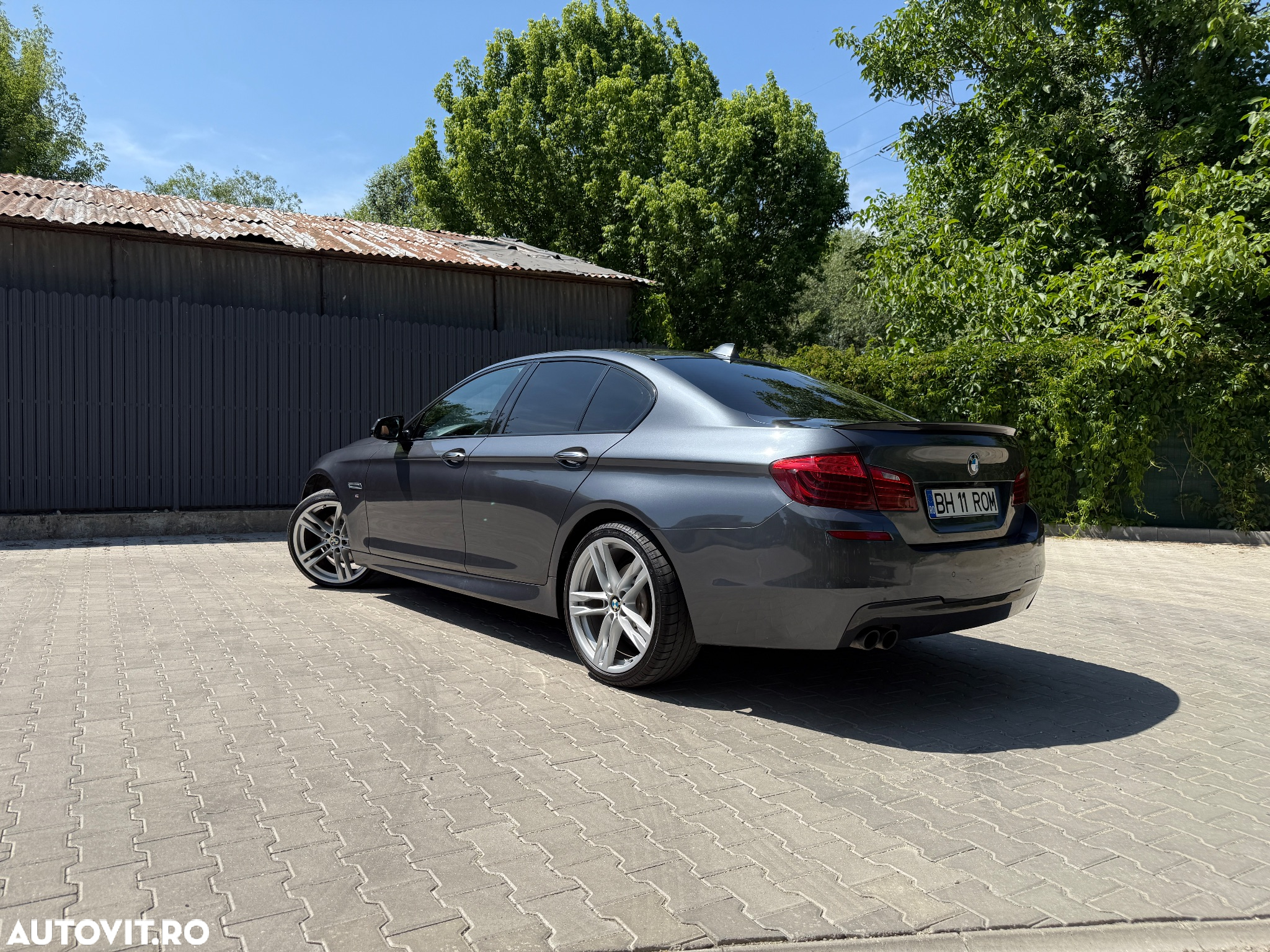 BMW Seria 5 520d AT - 2
