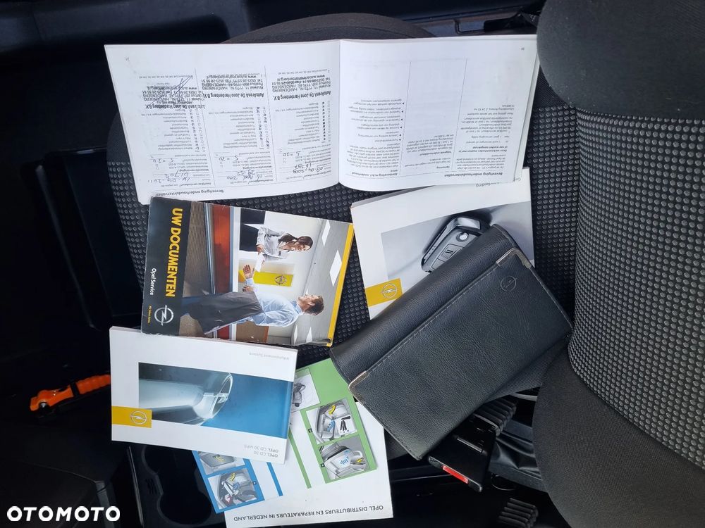 Opel Meriva 1.6 16V Easytronic Cosmo - 25