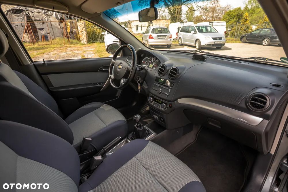 Chevrolet Aveo 1.4 LT - 20
