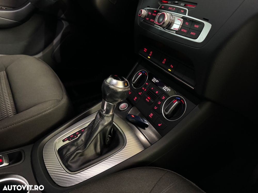 Audi Q3 2.0 TDI Quattro S tronic sport - 10