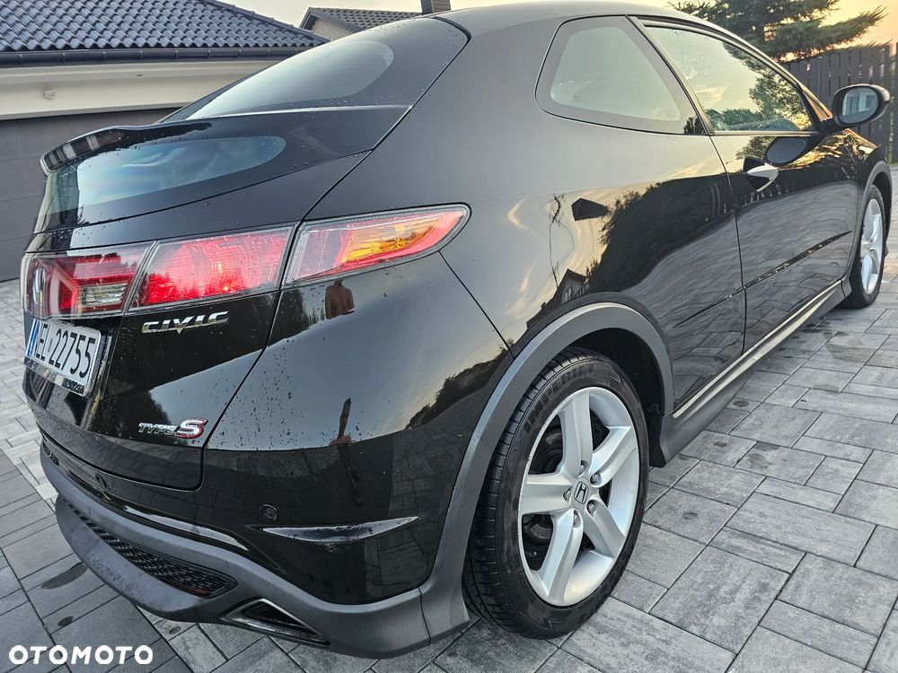 Honda Civic 2.2i-CTDi TypeS - 3