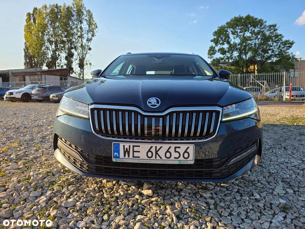 Skoda Superb 1.5 TSI Ambition DSG - 4