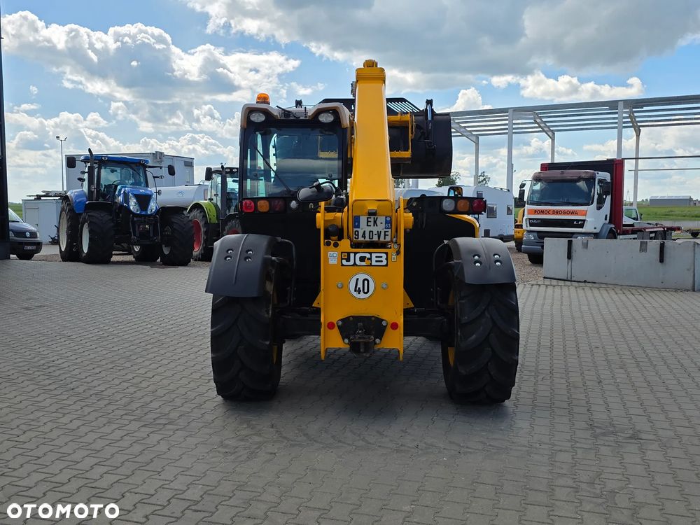 JCB 536 60 Agri Premier 2017R - 10