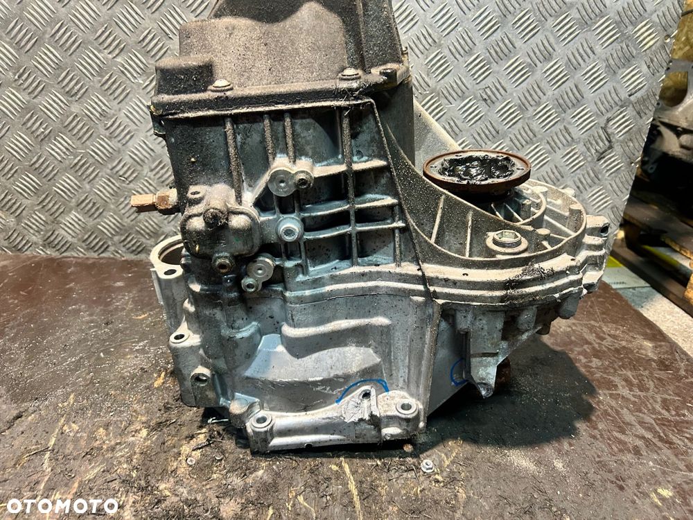 VW Golf VIII skrzynia biegów SEL - 6