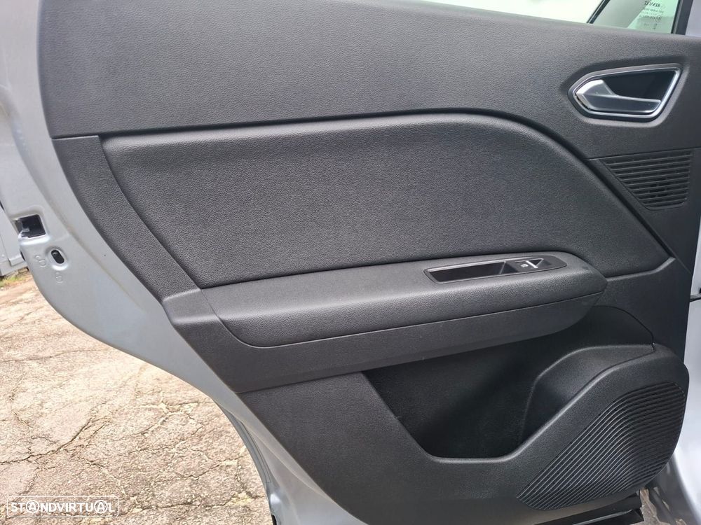 Renault Captur 1.0 TCe Exclusive - 44