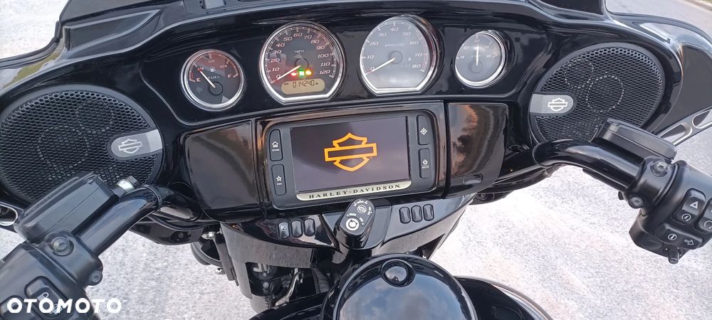 Harley-Davidson Touring Street Glide - 9