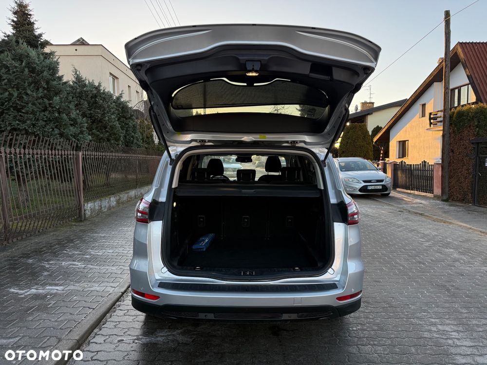 Ford S-Max 2.0 EcoBlue Titanium - 10
