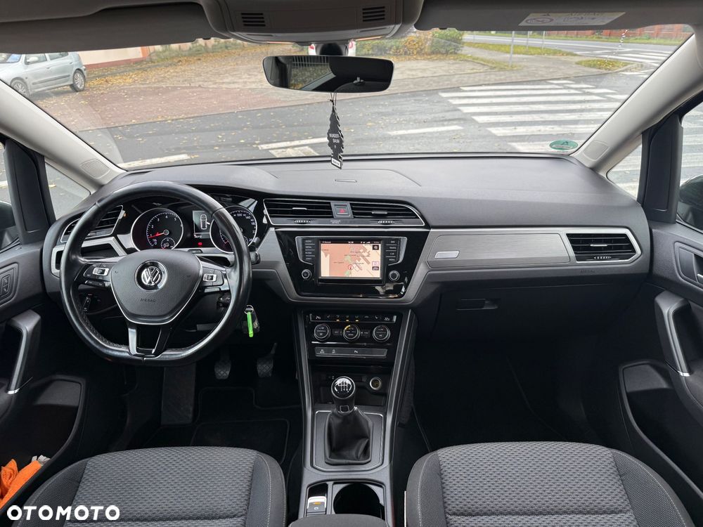 Volkswagen Touran 1.4 TSI (BlueMotion Technology) Comfortline - 9