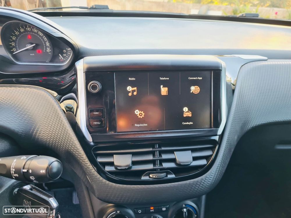 Peugeot 2008 1.2 PureTech Style - 54