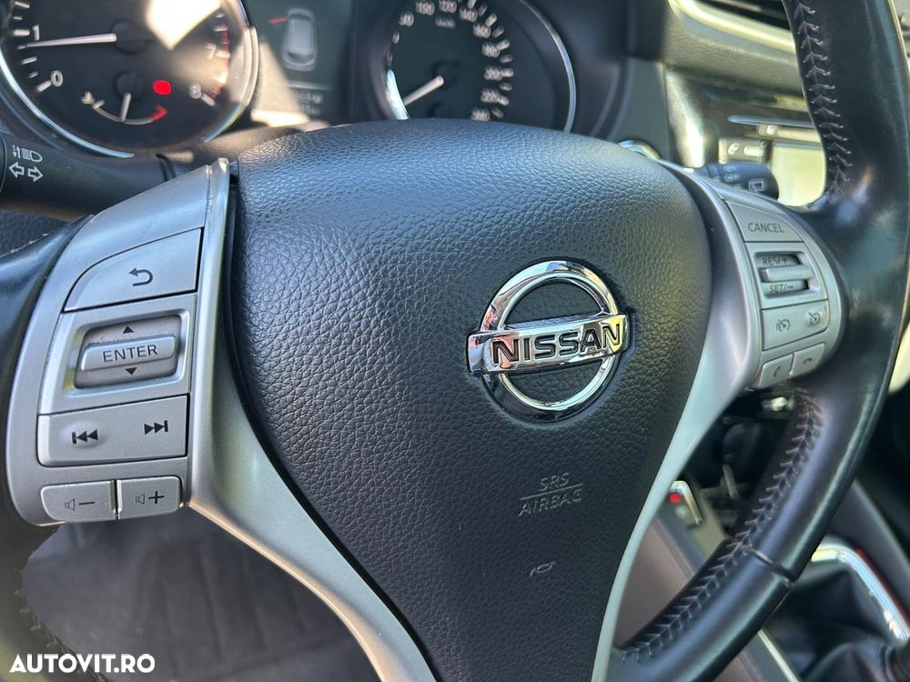 Nissan Qashqai 1.2 DIG-T Start/Stop Tekna - 13