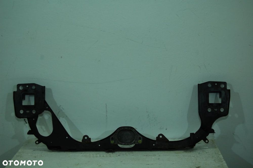 WZMOCNIENIE PAS STELARZ AUDI A6 C6 4F 4.2 BENZYNA - 1