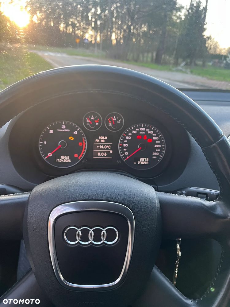 Audi A3 Sportback 2.0 TDI DPF Ambition - 9