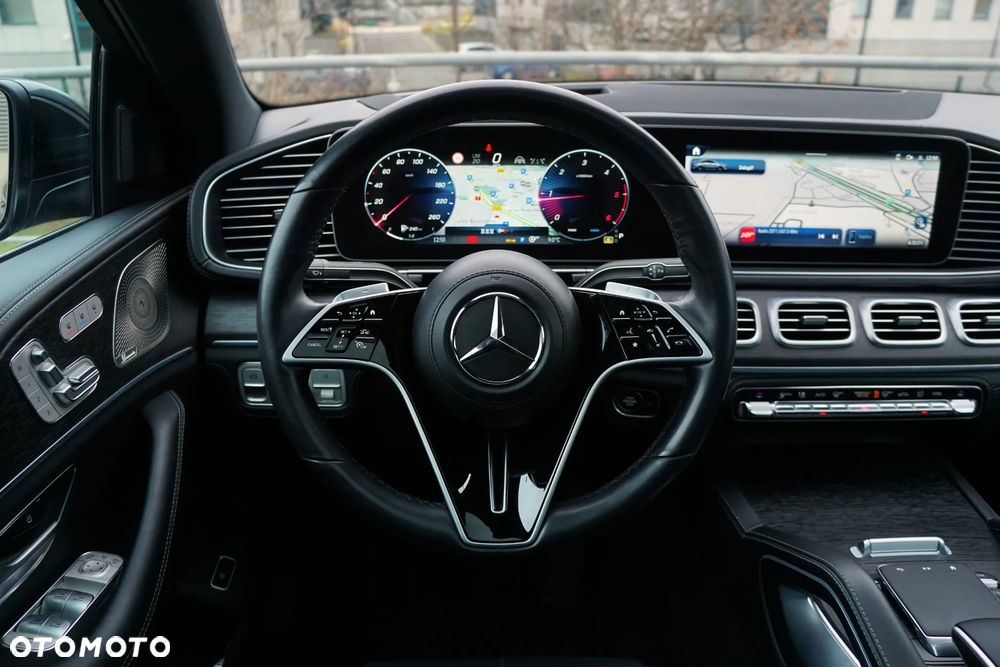 Mercedes-Benz GLE - 23