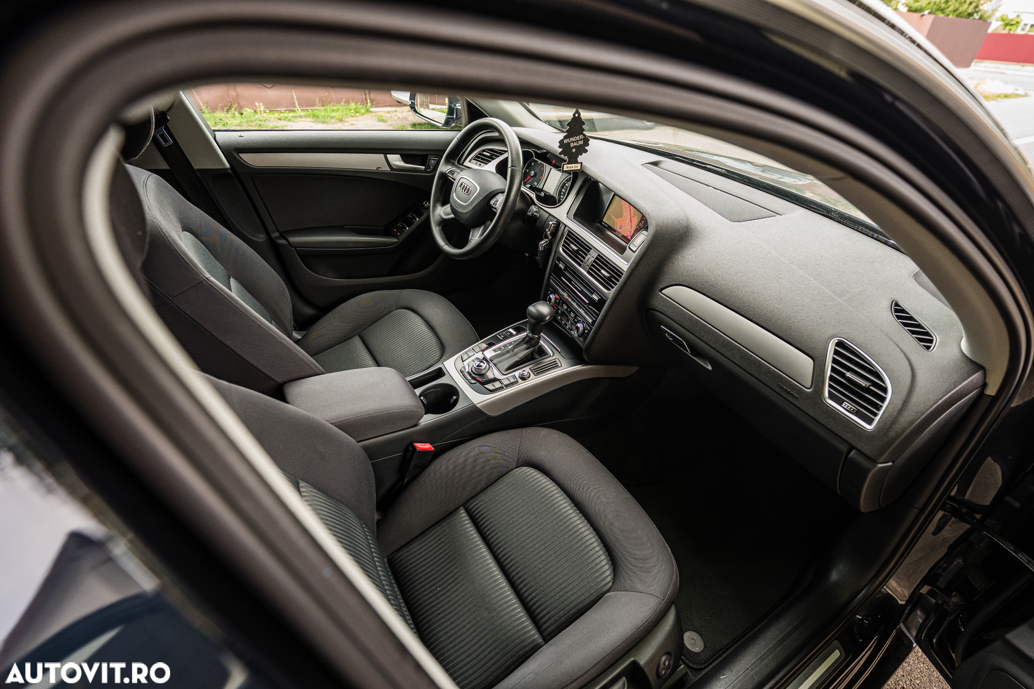 Audi A4 2.0 TDI Multitronic Avant - 8