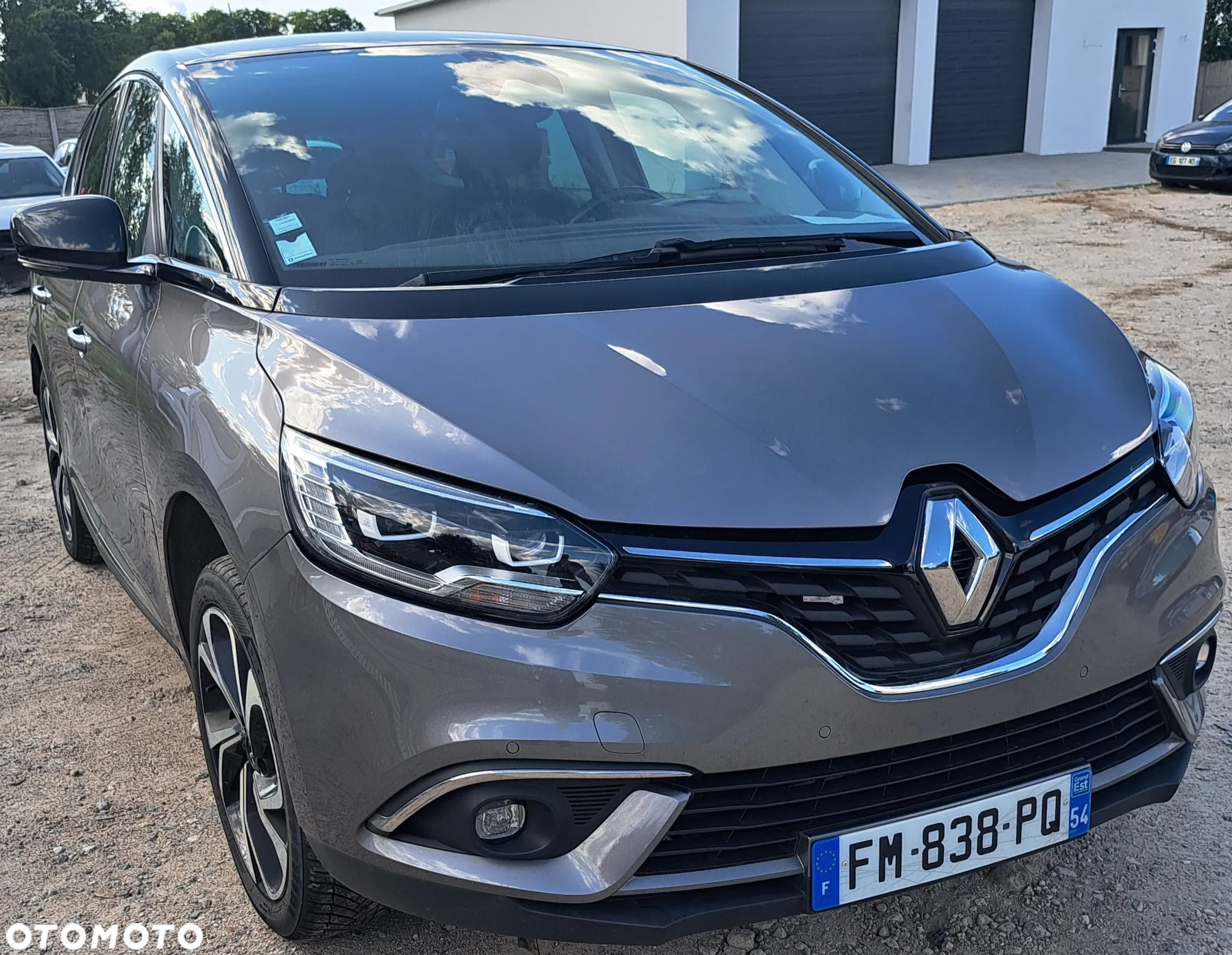 Renault Grand Scenic Gr 1.7 Blue dCi Bose EDC - 2