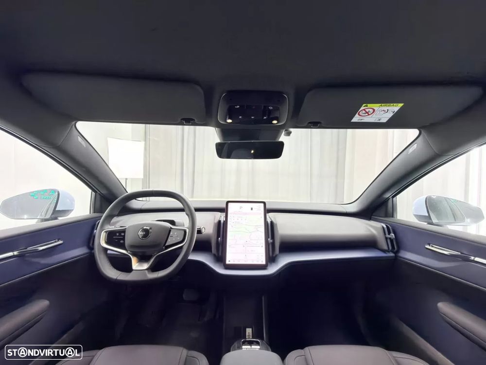 Volvo EX30 Single Motor RWD Essential - 11