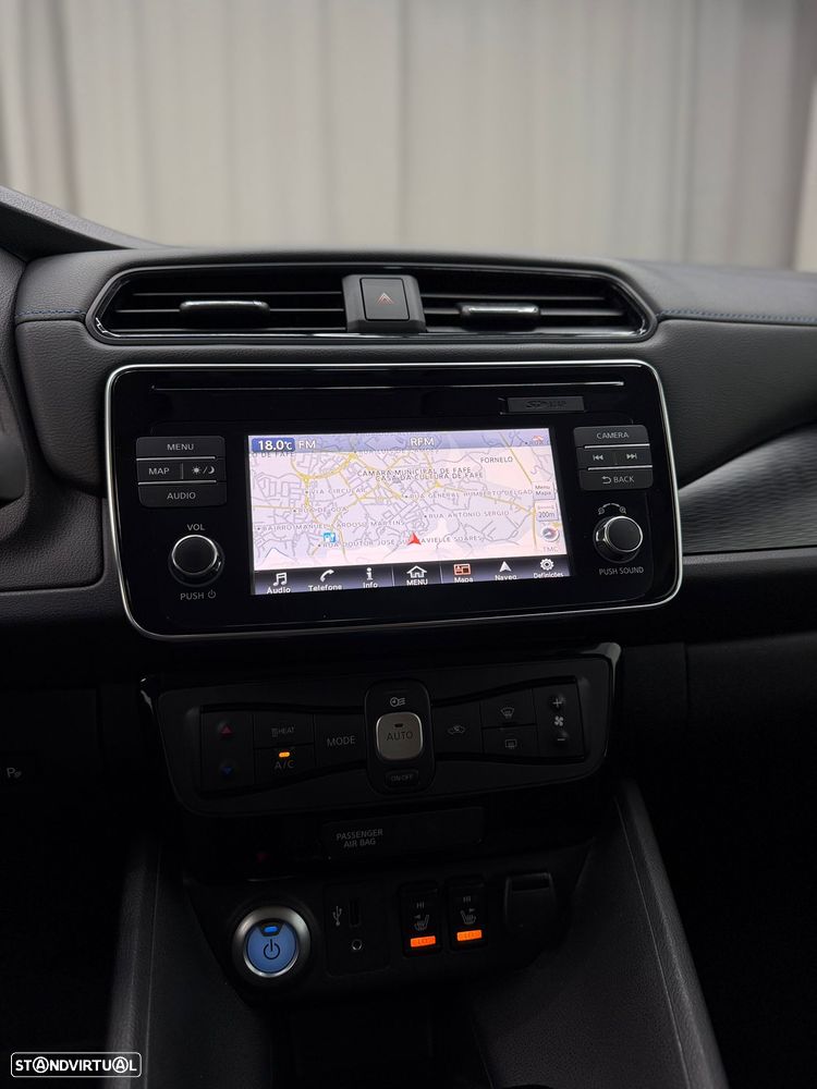 Nissan Leaf 40 kWh N-Connecta - 11