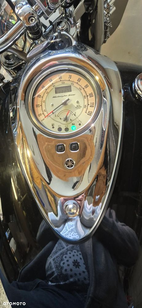 Yamaha Road Star - 10