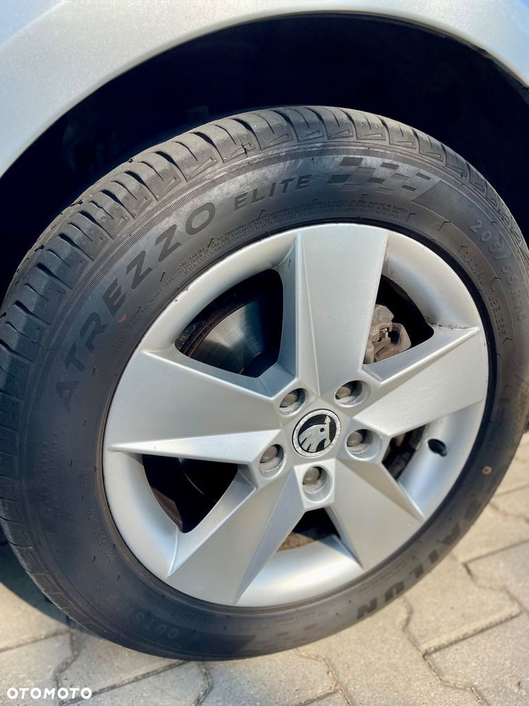 Skoda Octavia 2.0 TDI Ambition DSG - 18