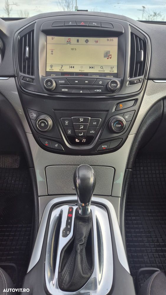 Opel Insignia 2.0 CDTI Automatik Business Innovation - 8