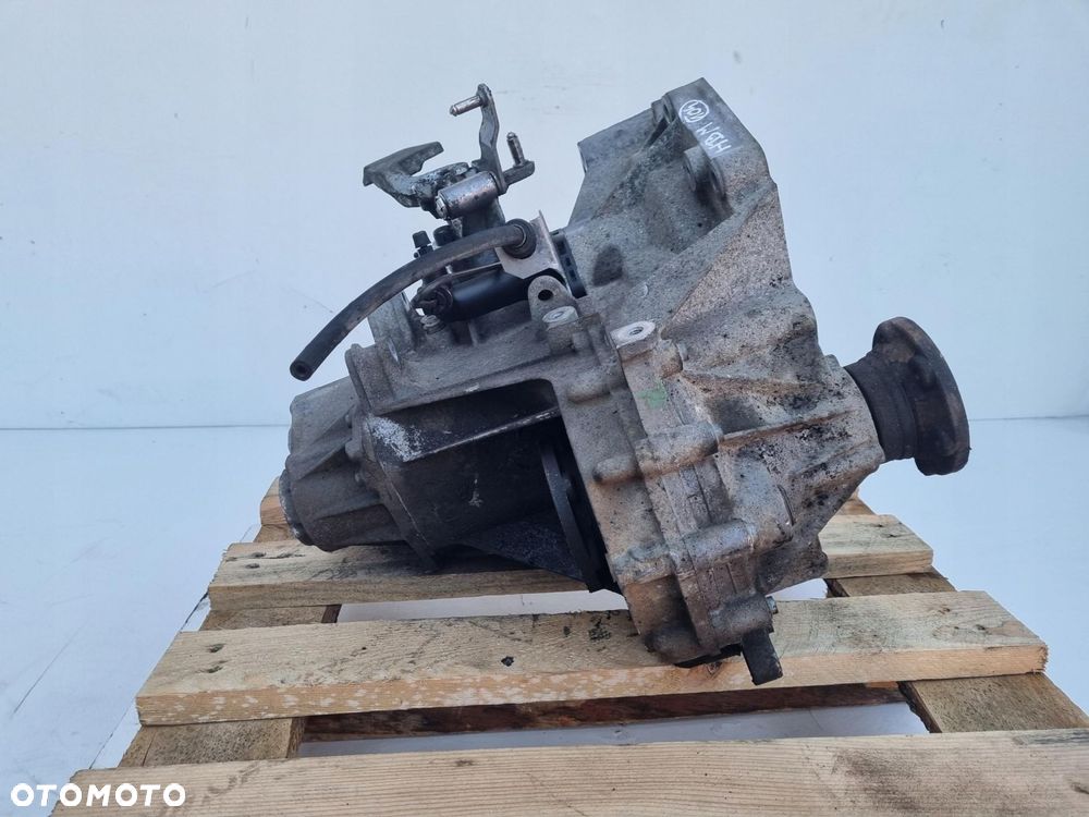 VW GOLF V 1.6 FSI MANUALNA SKRZYNIA BIEGÓW manual HBM - 6