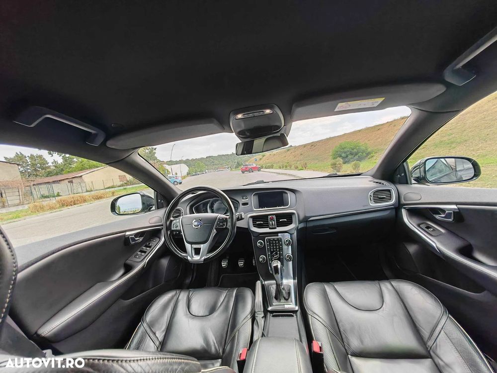 Volvo V40 D4 VEA R-Design - 10