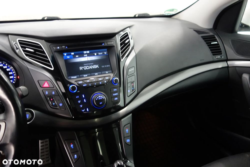 Hyundai i40 1.7 CRDi Comfort DCT - 34