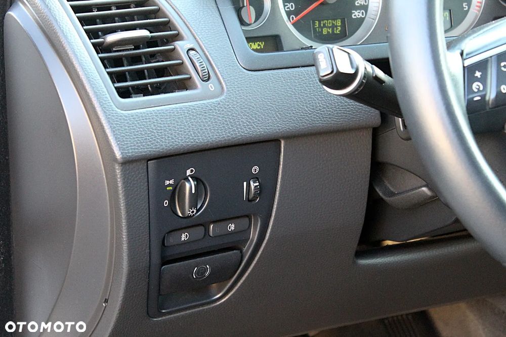 Volvo XC 90 D5 Executive - 22