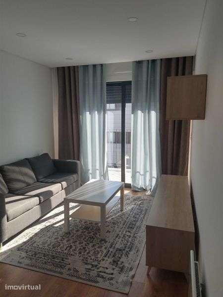 Apartamento T1 com lugar de garagem - Grande imagem: 3/12