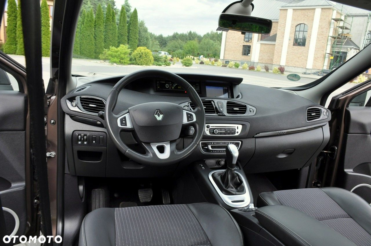 Renault Scenic - 30