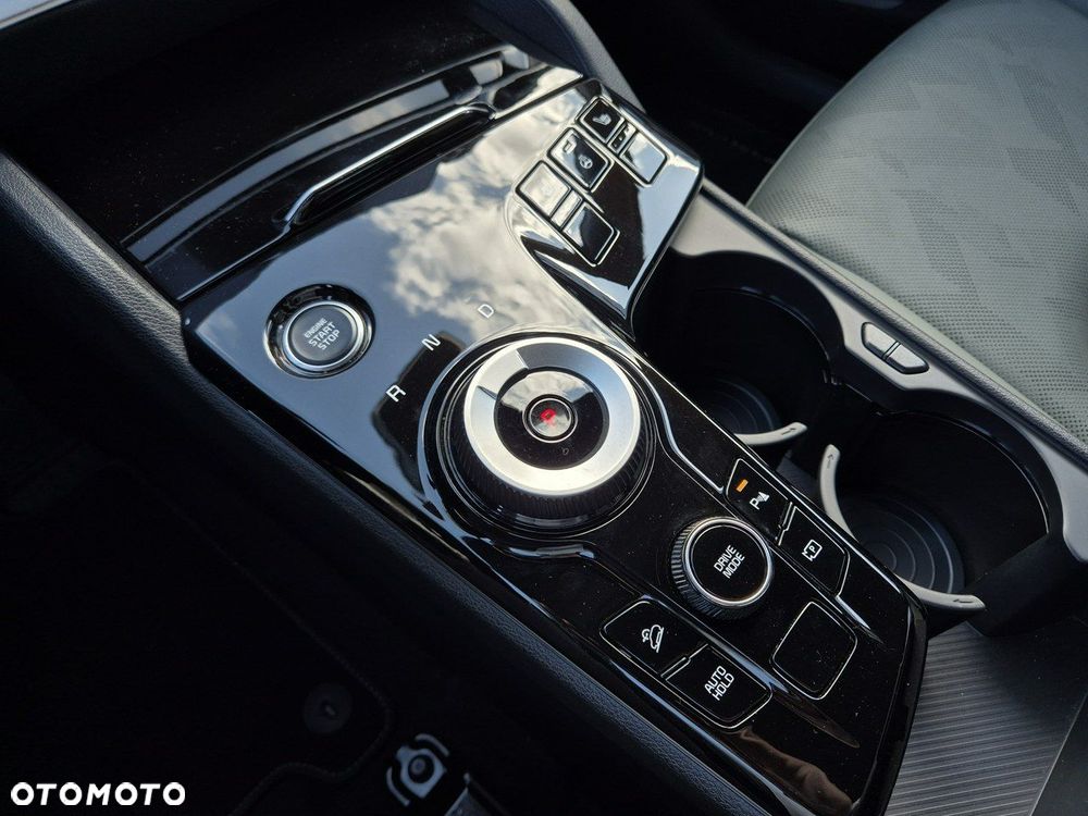 Kia Sportage 1.6 T-GDI HEV Anniversary 2WD - 32