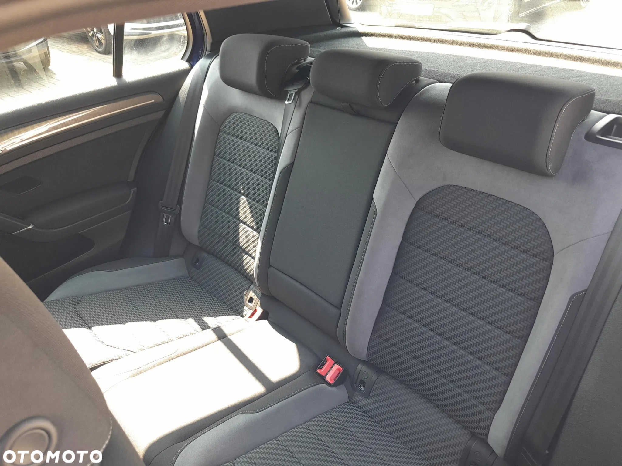 Volkswagen Golf VII 1.5 TSI BMT Evo Highline - 16