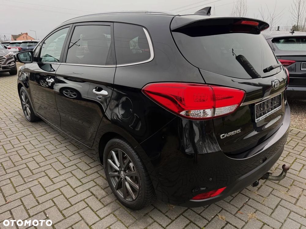 Kia Carens 1.7 CRDi 115 Dream-Team Edition - 6