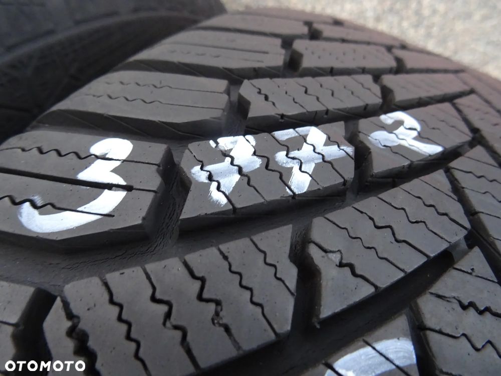 205/55/R16 91H Continental Winter Contact TS860 - 9