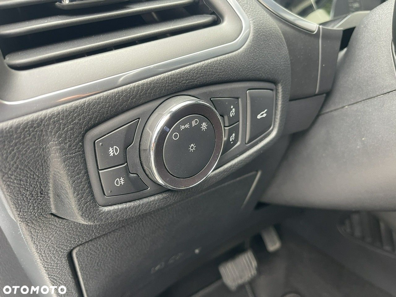 Ford S-Max - 23