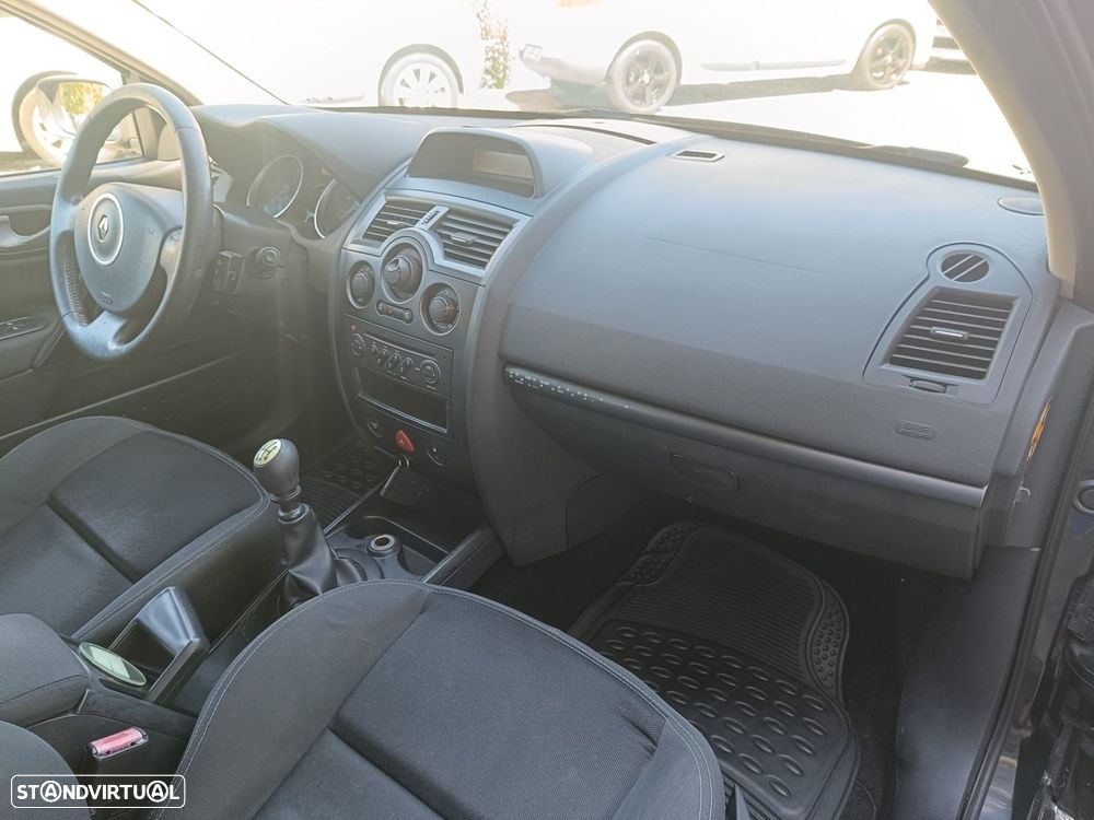 Renault Mégane Break 1.5 dCi Dynamique S - 21