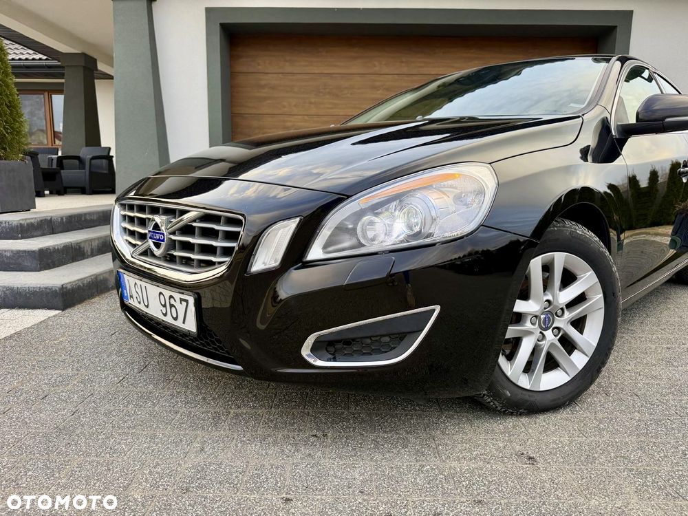 Volvo S60 D4 Momentum - 3